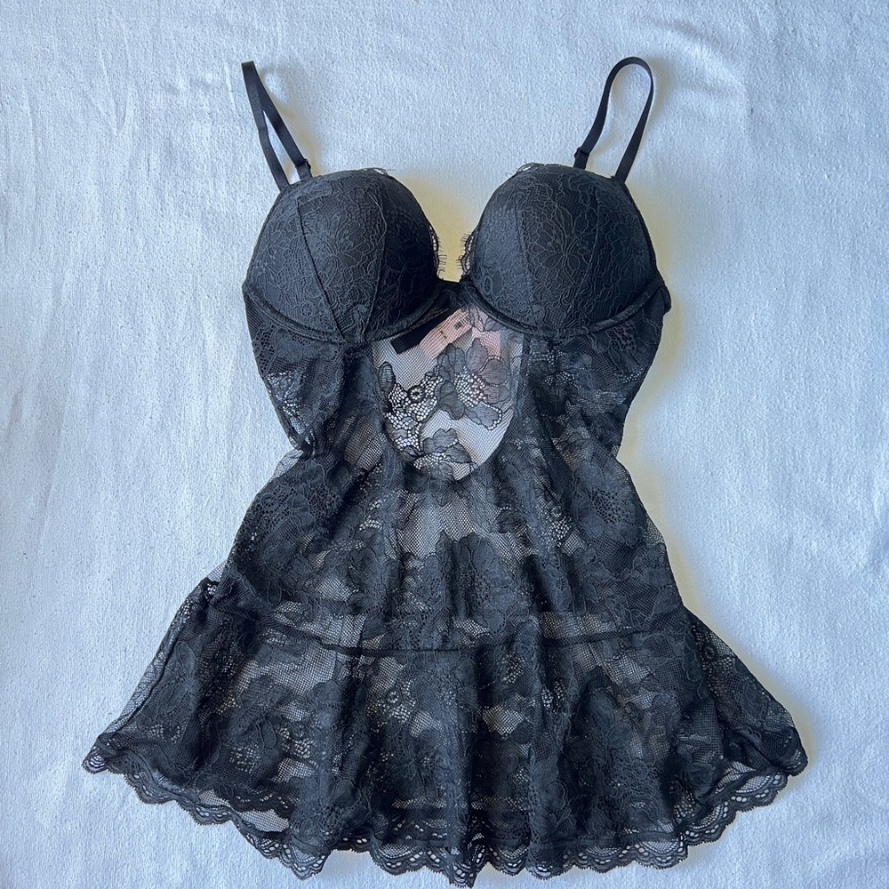 NWT Victorias Secret Major Push Up Black Lace Babydoll Nighty Dress - Size M